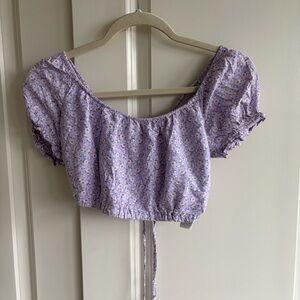 Hollister Lavender Floral Crop Top with Puff Sleeves Size M